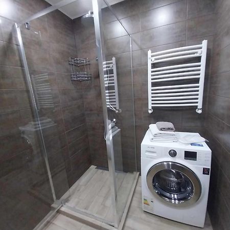 Sol'S M2 White Modern Apartments Тбілісі Екстер'єр фото