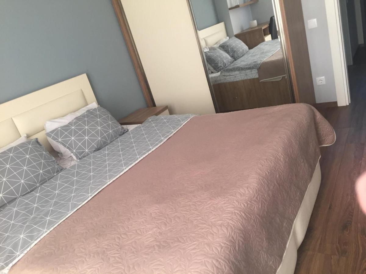 Sol'S M2 White Modern Apartments Тбілісі Екстер'єр фото