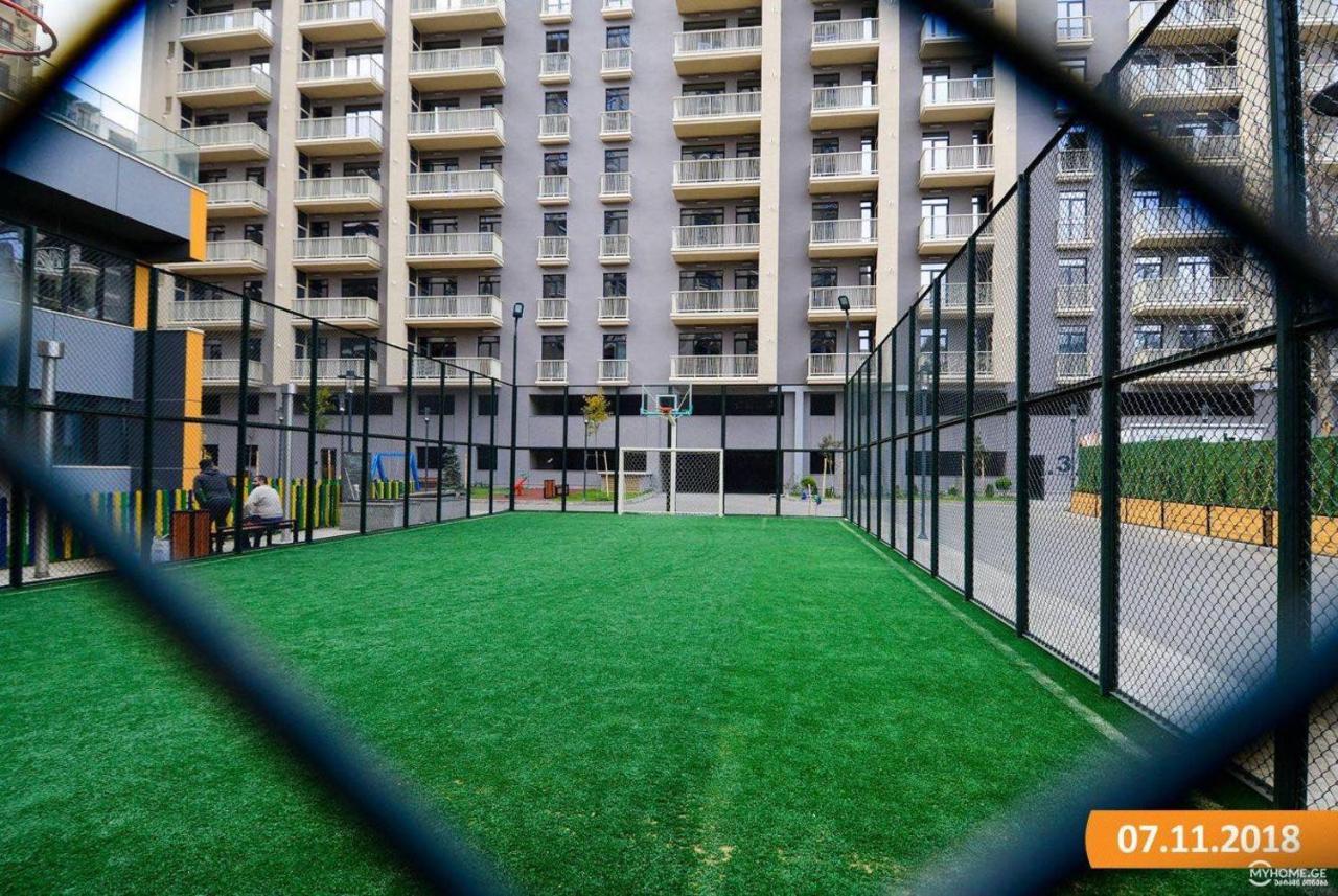 Sol'S M2 White Modern Apartments Тбілісі Екстер'єр фото