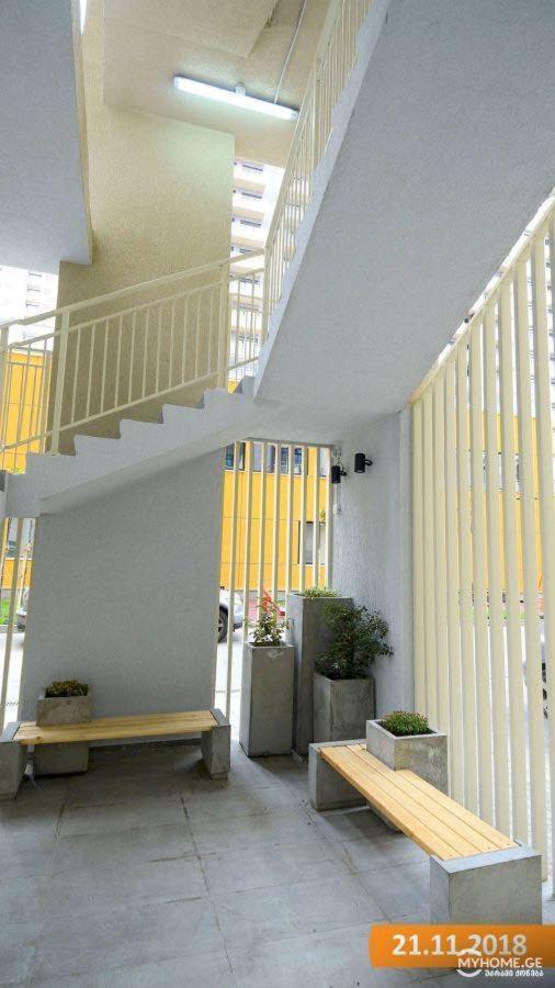 Sol'S M2 White Modern Apartments Тбілісі Екстер'єр фото