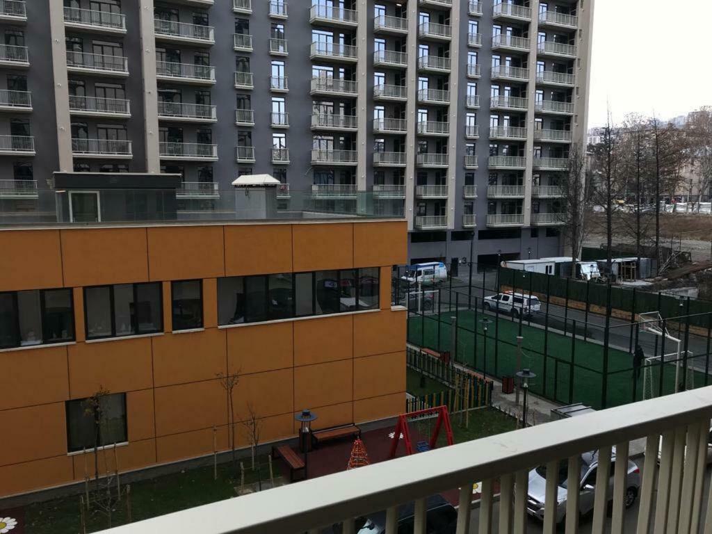 Sol'S M2 White Modern Apartments Тбілісі Екстер'єр фото